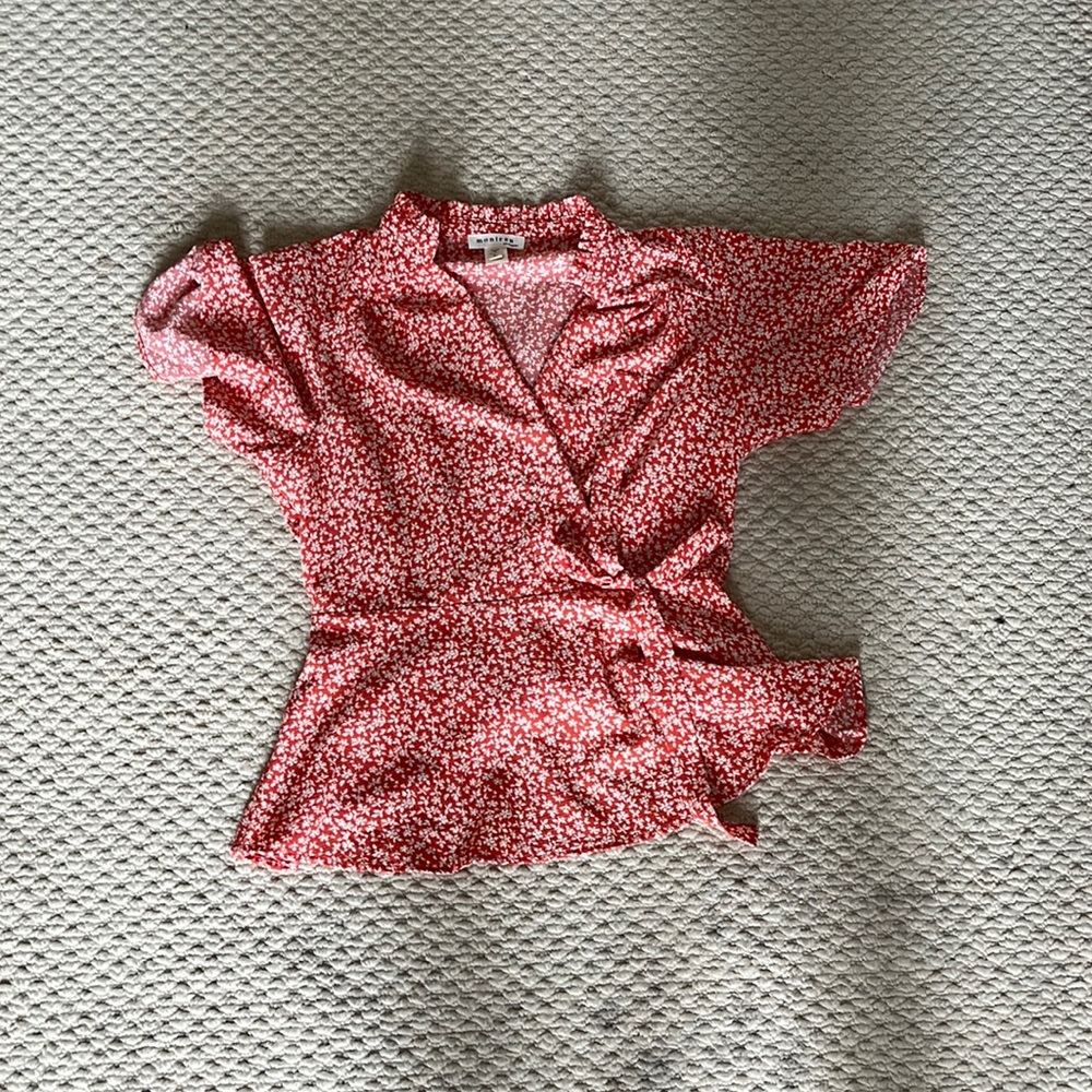 Floral top